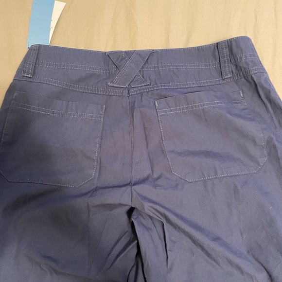 Izod Blue Capris - Picture 3 of 5